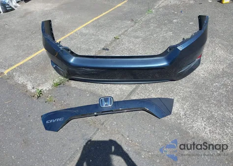 2017 Honda Civic Lx z USA, uszkodzony, nr VIN 2HGFC2F58HH541371